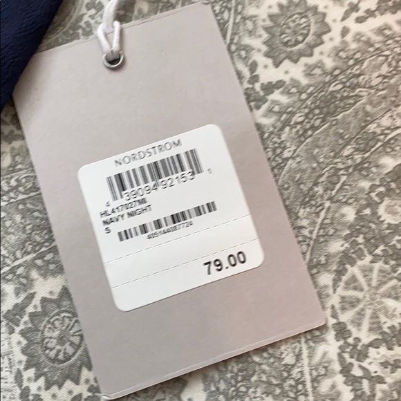 Blouse - Picture 4 of 8